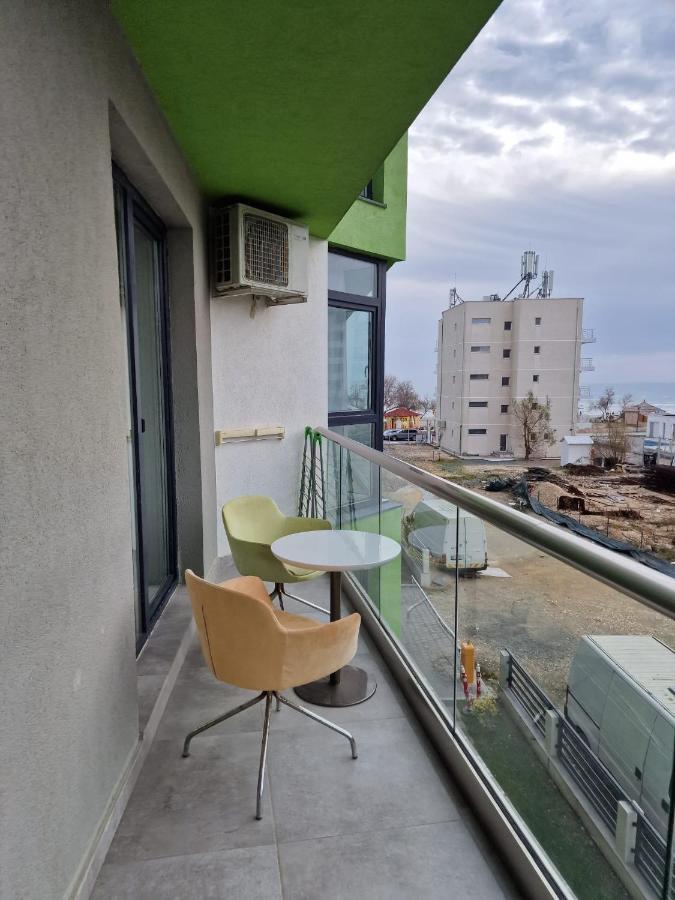 Livia Apartment Navodari Luaran gambar